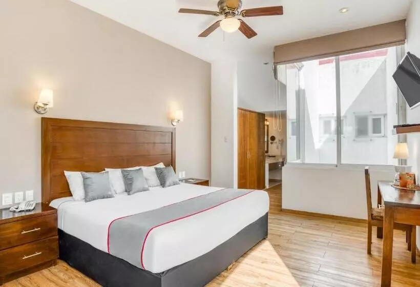 هتل Quinta Allende