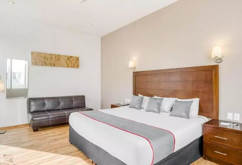 هتل Quinta Allende