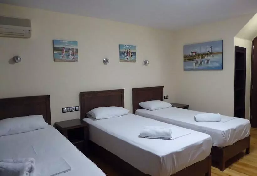 Hotel Sea Front Old Town