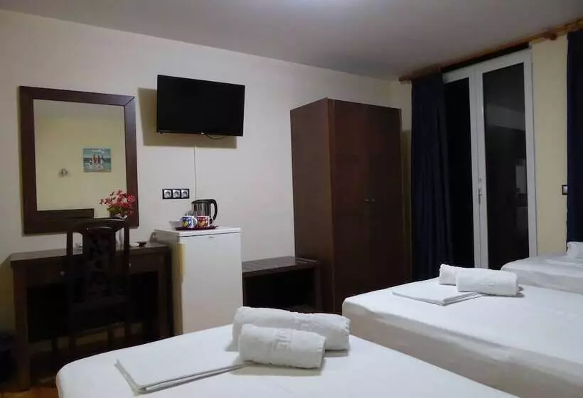 Hotel Sea Front Old Town