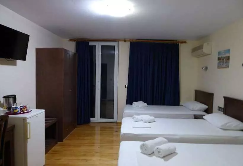 Hotel Sea Front Old Town