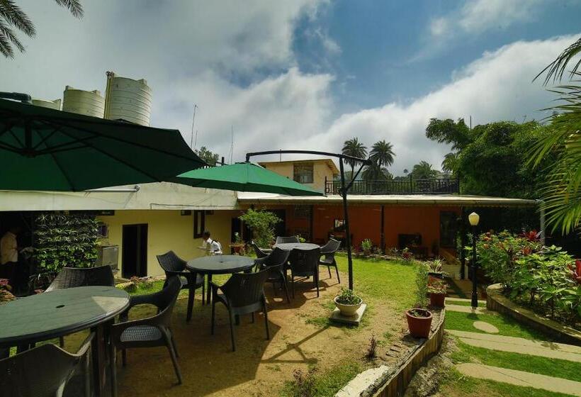 Отель Shiv Villa