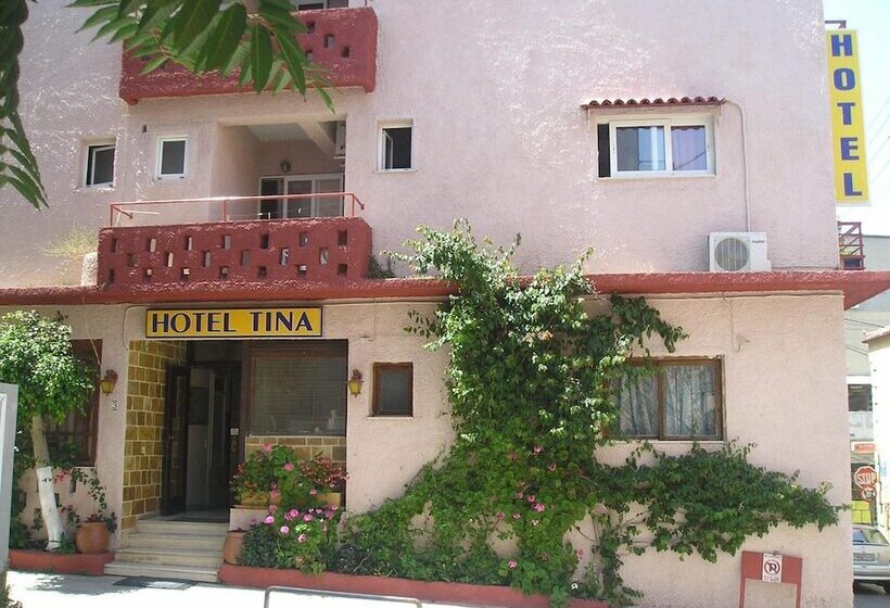 هتل Tina