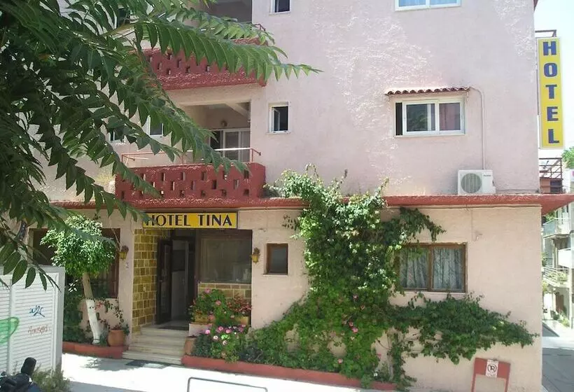 Hôtel Tina