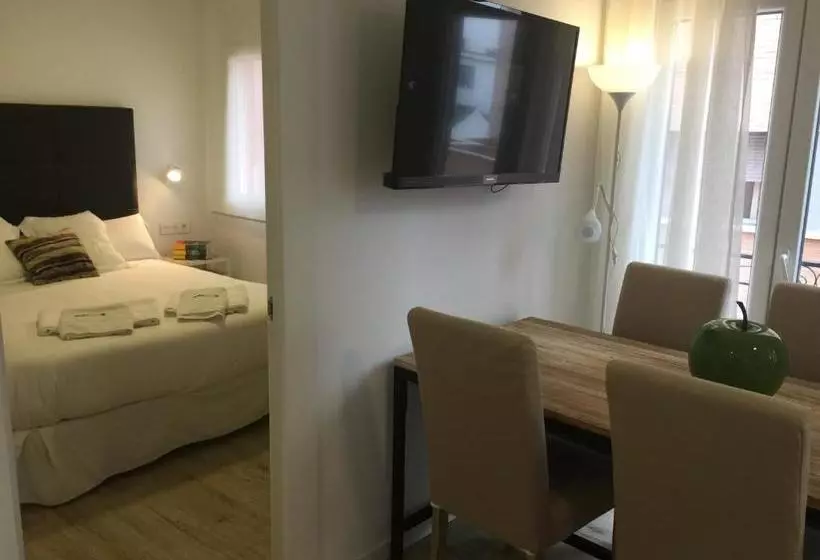 Málaga Andes Apartamentos