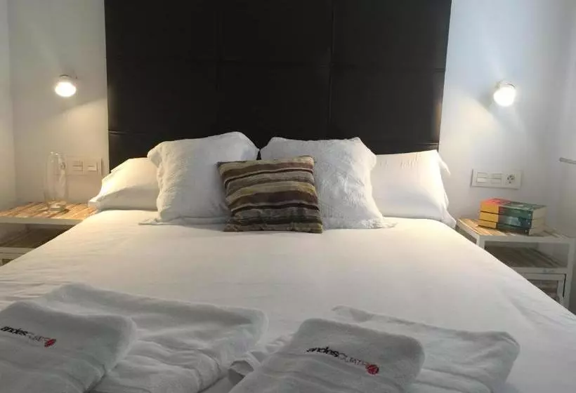 Málaga Andes Apartamentos