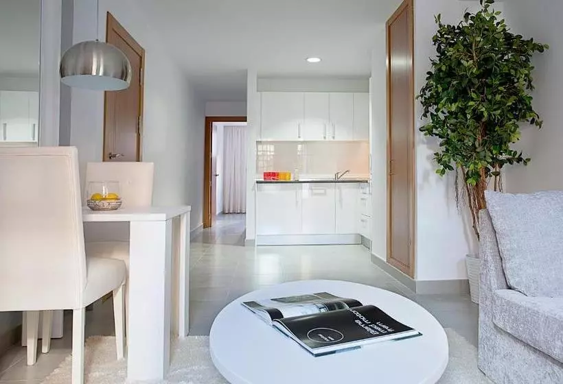 Málaga Andes Apartamentos