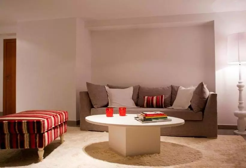 Málaga Andes Apartamentos