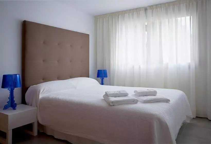 Málaga Andes Apartamentos