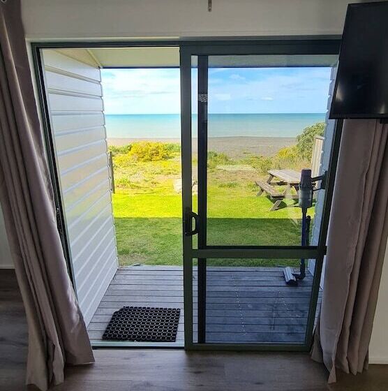 Napier Beach Top 10 Holiday Park & Motels