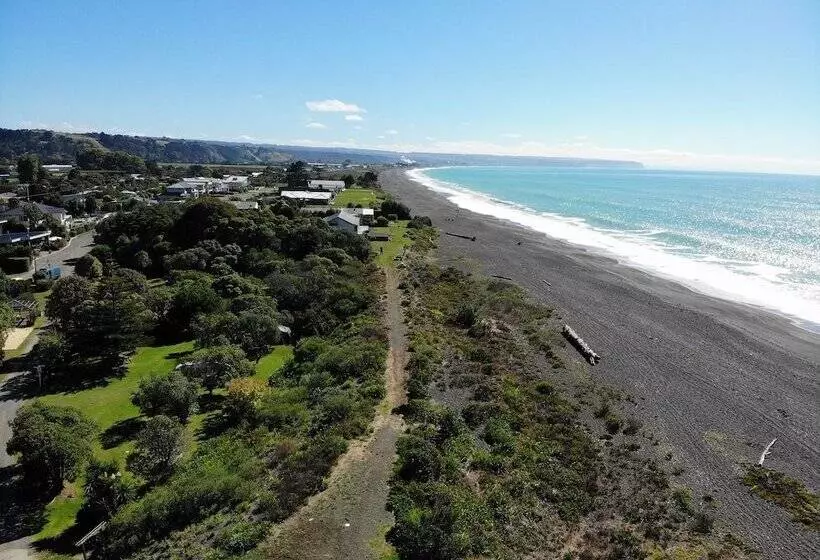 Napier Beach Top 10 Holiday Park & Motels
