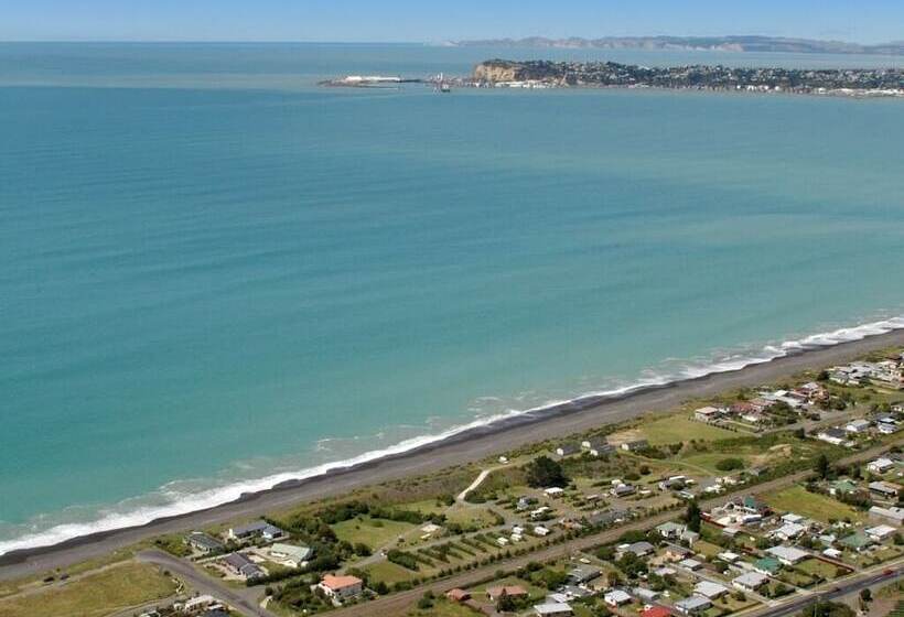 Napier Beach Top 10 Holiday Park & Motels
