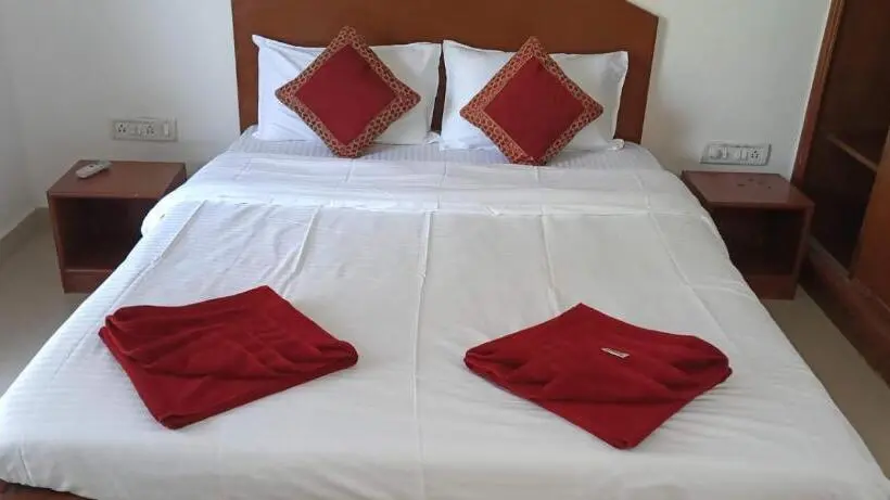 Pensione Pebbles Guesthouse