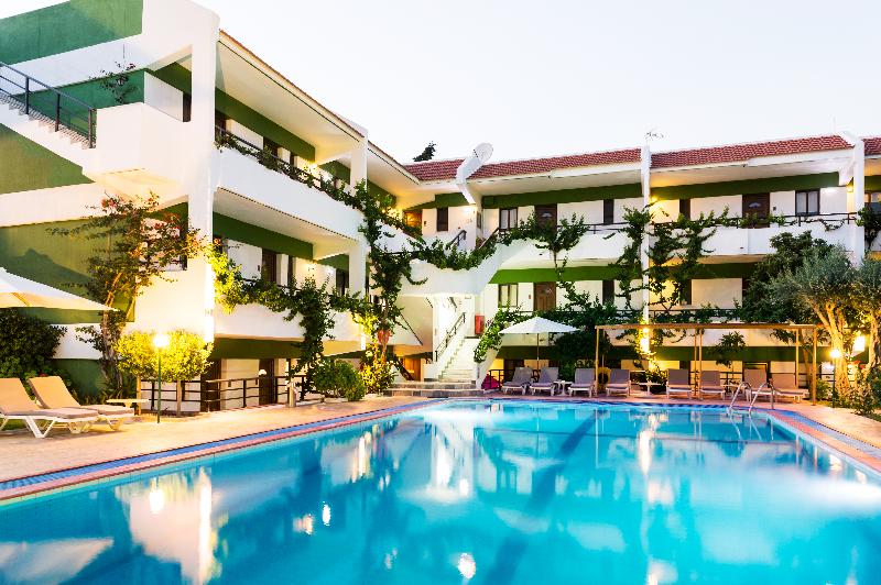 Terinikos Sunny Garden Hotel Junior Suites
