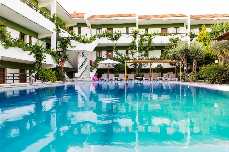 Terinikos Sunny Garden Hotel Junior Suites