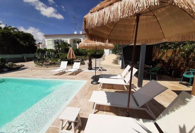 تختخواب و صبحانه Villa Rasoa Chambre Libellule