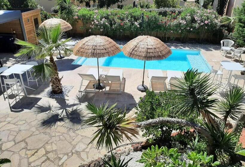 تختخواب و صبحانه Villa Rasoa Chambre Libellule