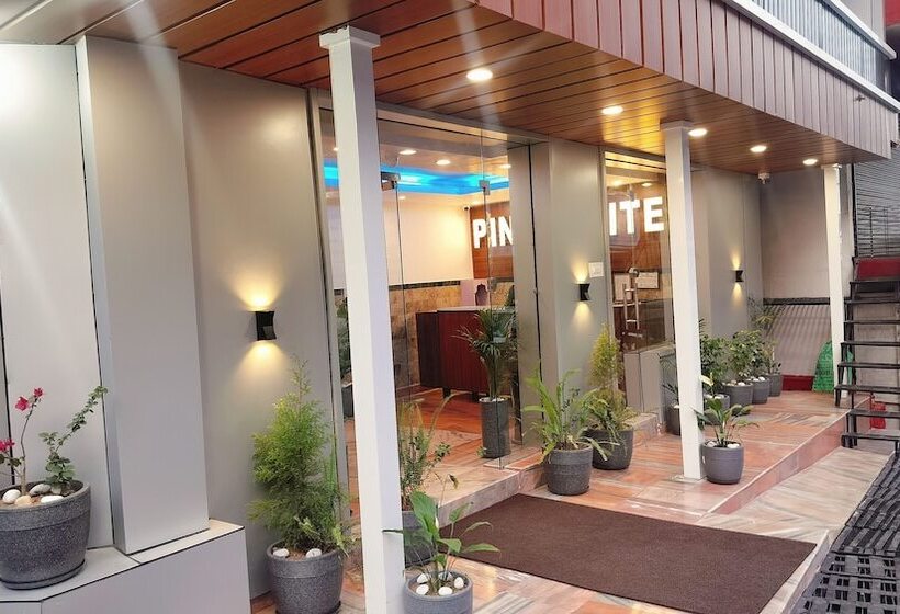 ホテル Pink White