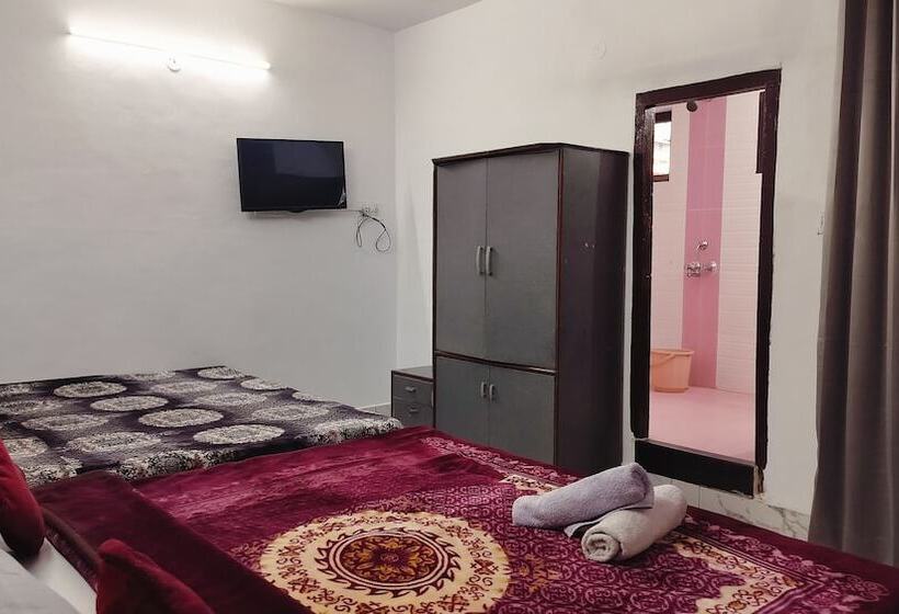 ホテル Pink White