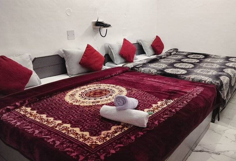 ホテル Pink White