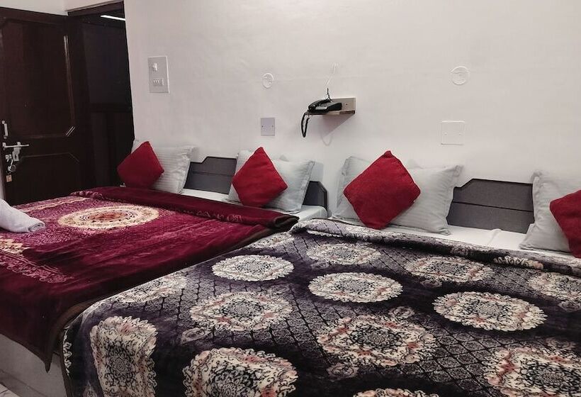 ホテル Pink White