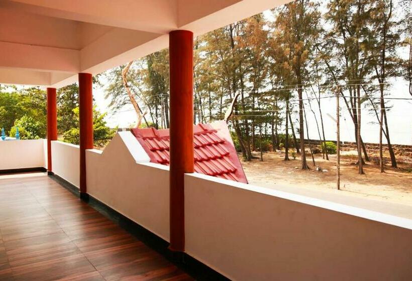 فندق Relax Beach Inn