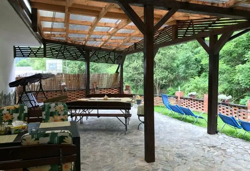 Majatalo Hanul Lui Traian