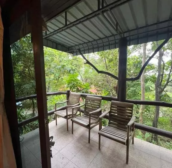 リゾートホテル Sonic Hill Koh Phangan