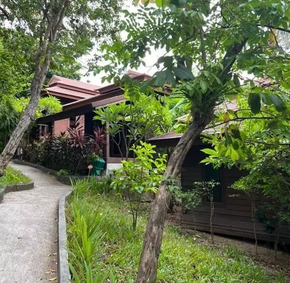 リゾートホテル Sonic Hill Koh Phangan
