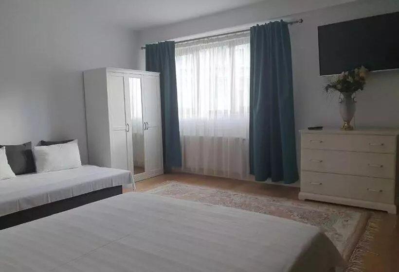 ペンション French Boutique