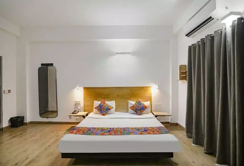 Fabhotel F9 Sector 51