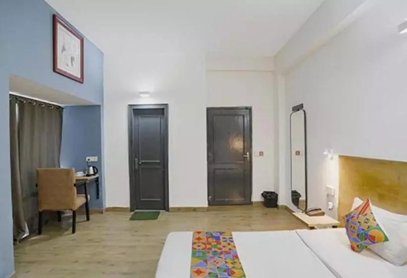 Fabhotel F9 Sector 51