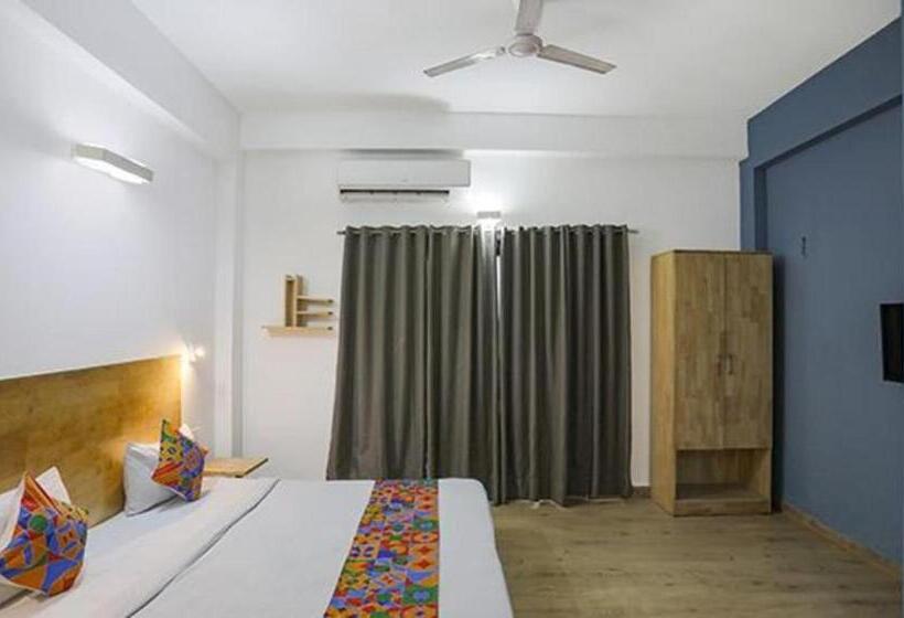 Fabhotel F9 Sector 51