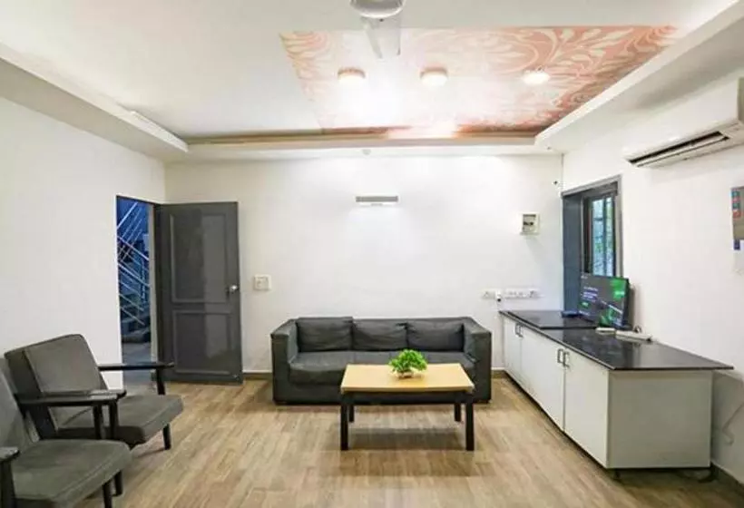 Fabhotel F9 Sector 51