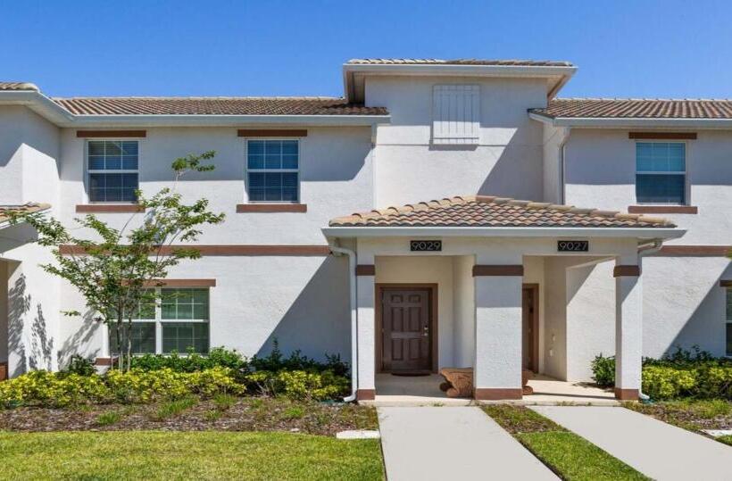 펜션 The Darlings Poolside Paradise