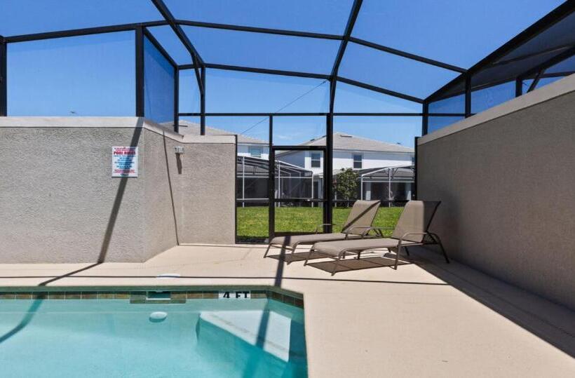 펜션 The Darlings Poolside Paradise