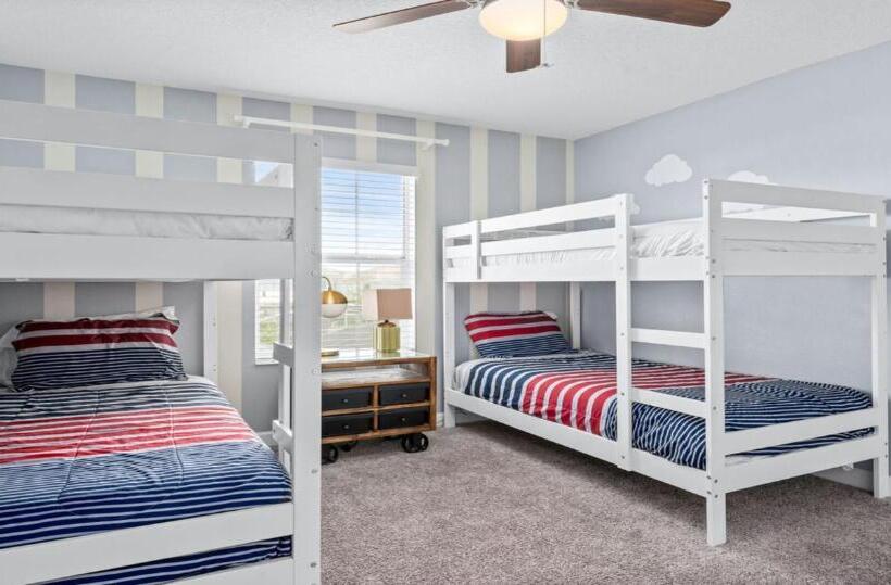 펜션 The Darlings Poolside Paradise