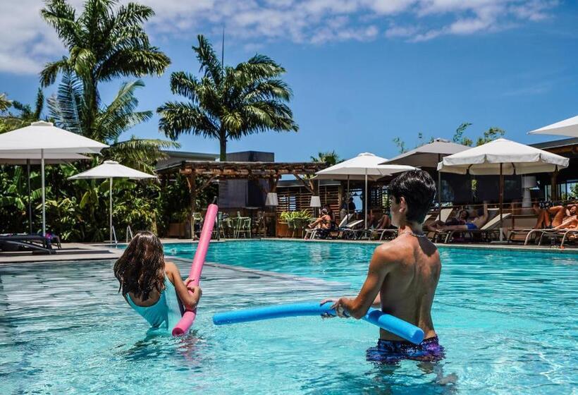 Dina Morgabine Saint Gilles