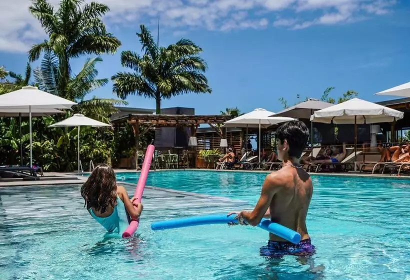 Dina Morgabine Saint Gilles