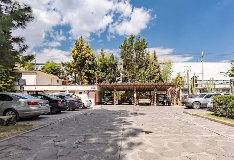 簡易ホテル Meson Del Rio Posada Mexiquense