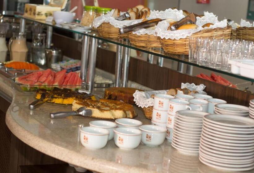 בית מלון כפרי Açoriano