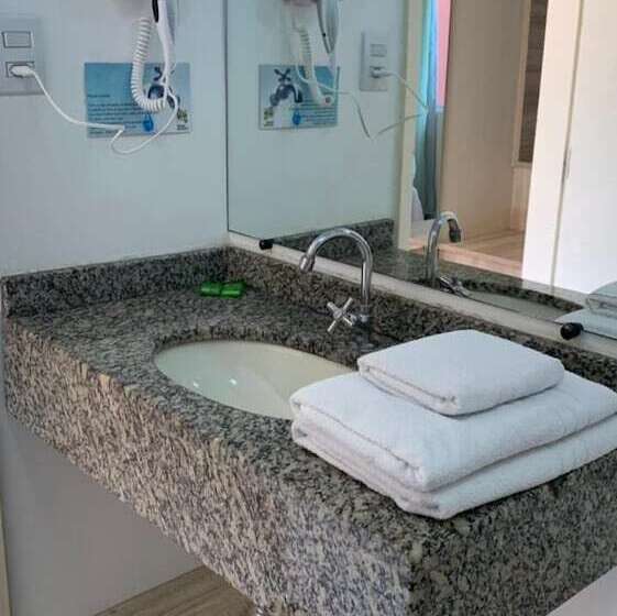 בית מלון כפרי Açoriano