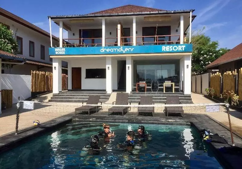 호텔 Dream Divers Resort