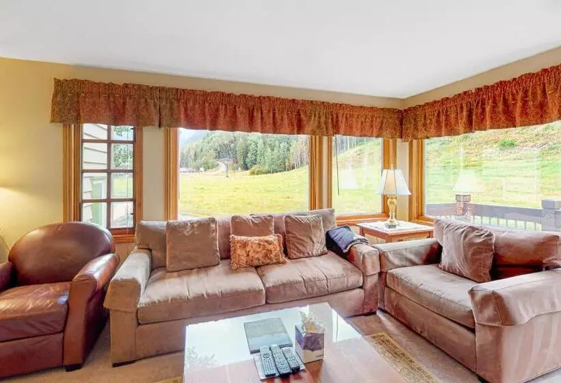 호텔 Etta Place Too 106