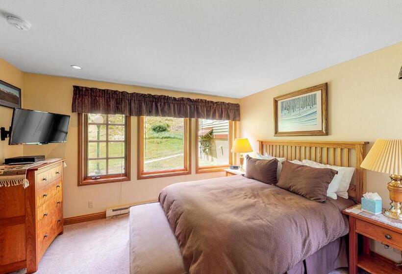 هتل Etta Place Too 106