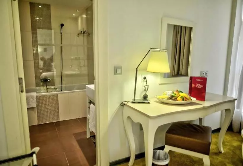 酒店 Lac Leman, Les Berges Du Lac