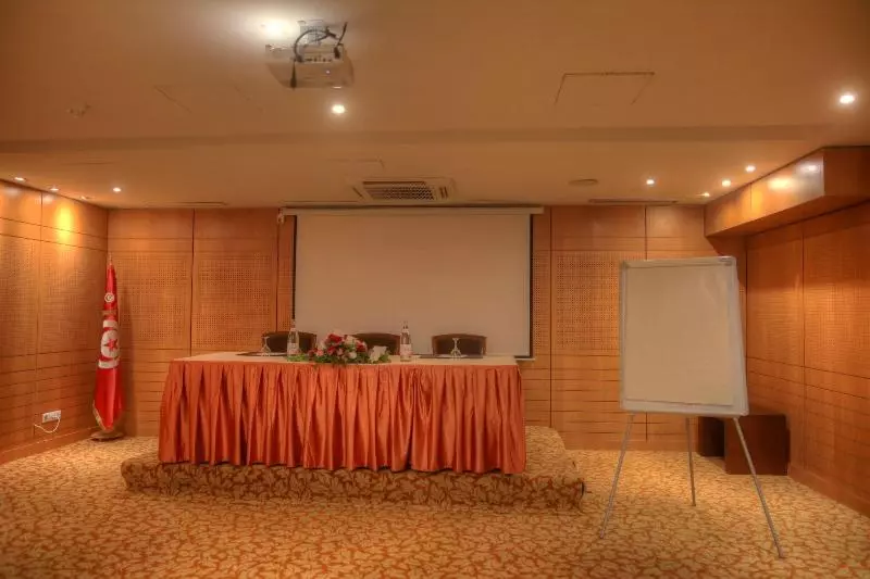 酒店 Lac Leman, Les Berges Du Lac