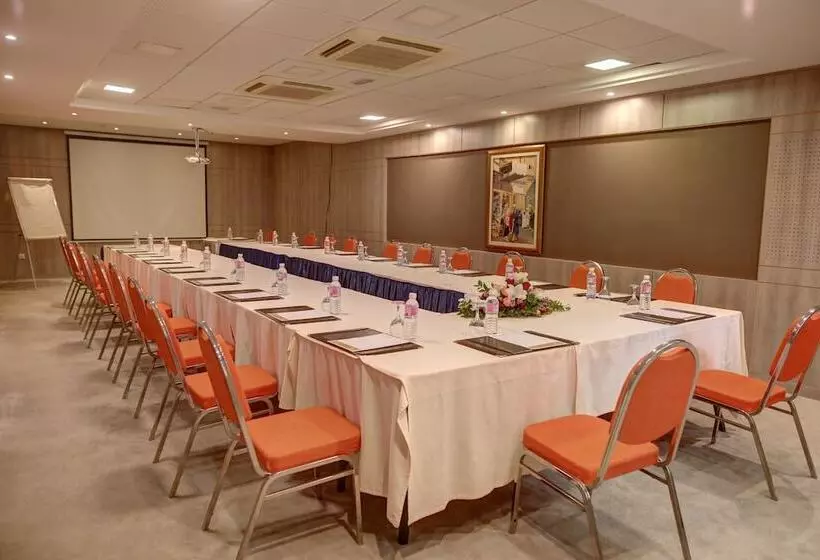 酒店 Lac Leman, Les Berges Du Lac