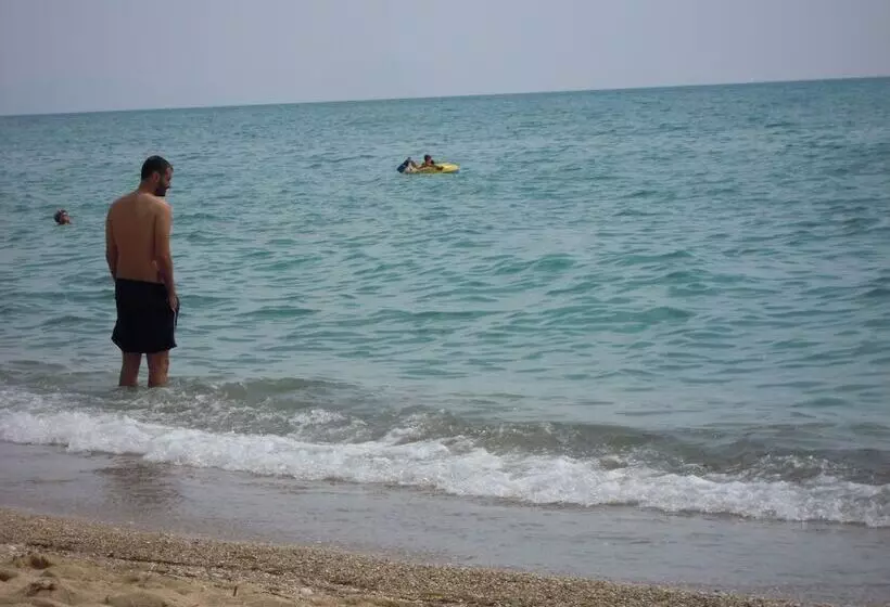 בית מלון כפרי Loukas Vrachos