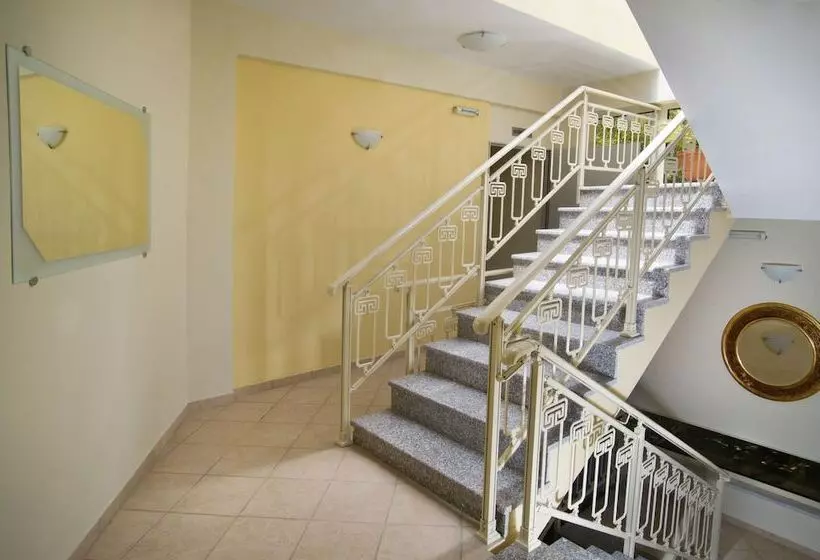 בית מלון כפרי Loukas Vrachos